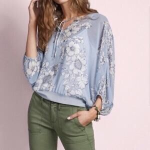 Cabi Sirena Dolman Sleeve Floral Blouse Size Small